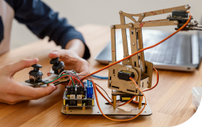 Robotics Level 1 <span>Application Open</span>